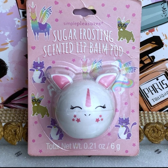 Simple pleasures Bunny lip balm and cute 3D errasers bundle - Picture 2 of 5